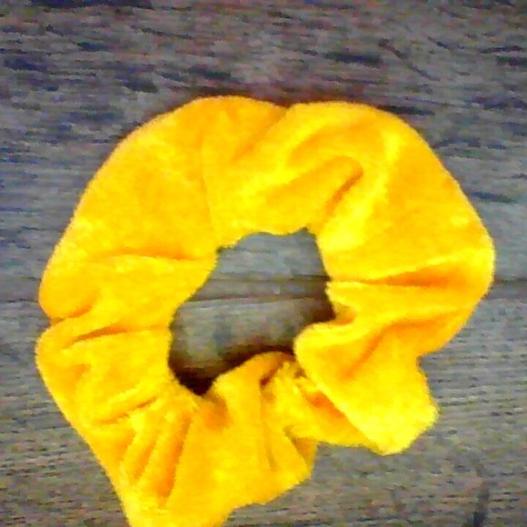 Scrunchie - Picture 2 of 2